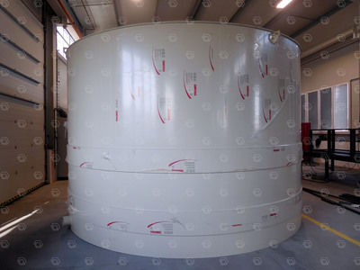 Accumulation and retention tanks 