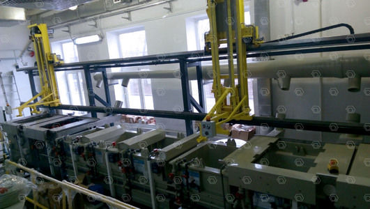Cantilevered manipulator
